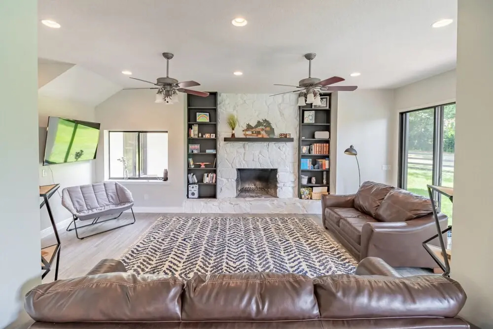 Spacious Country Estate