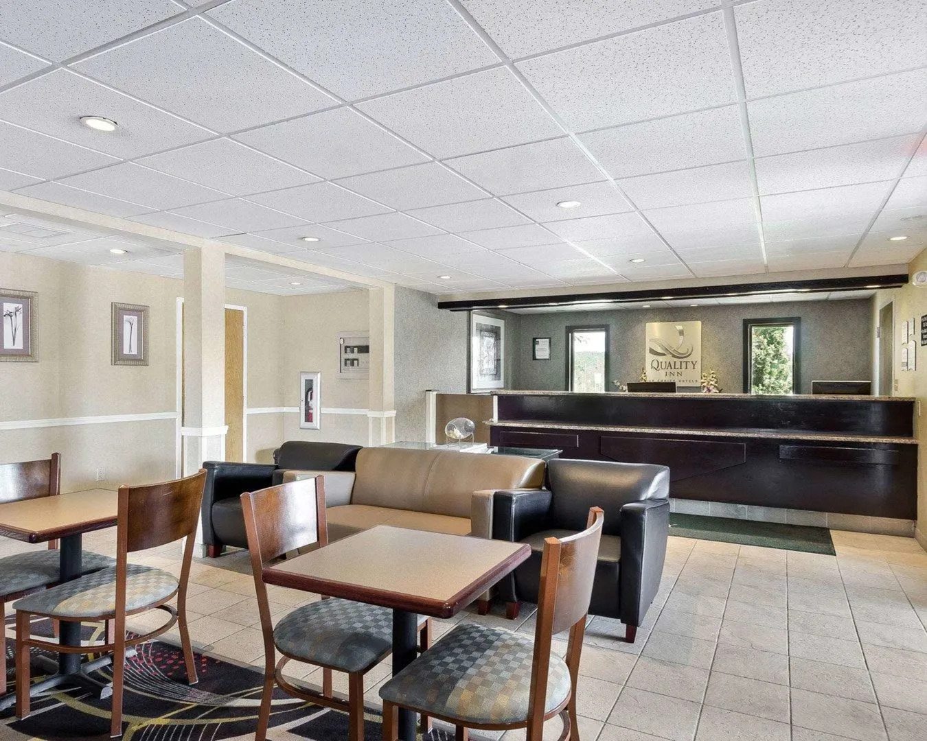 Residences at Solomon Pond