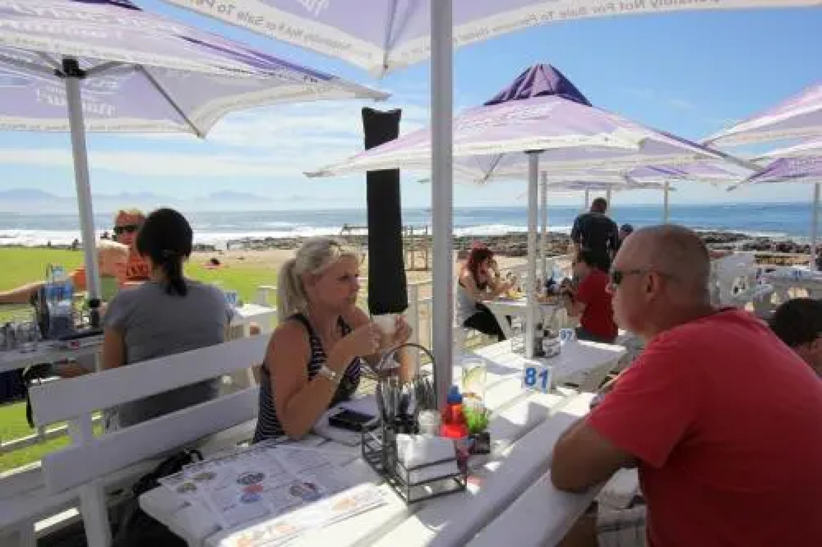 1 Point Village Guesthouse & Holiday Cottages