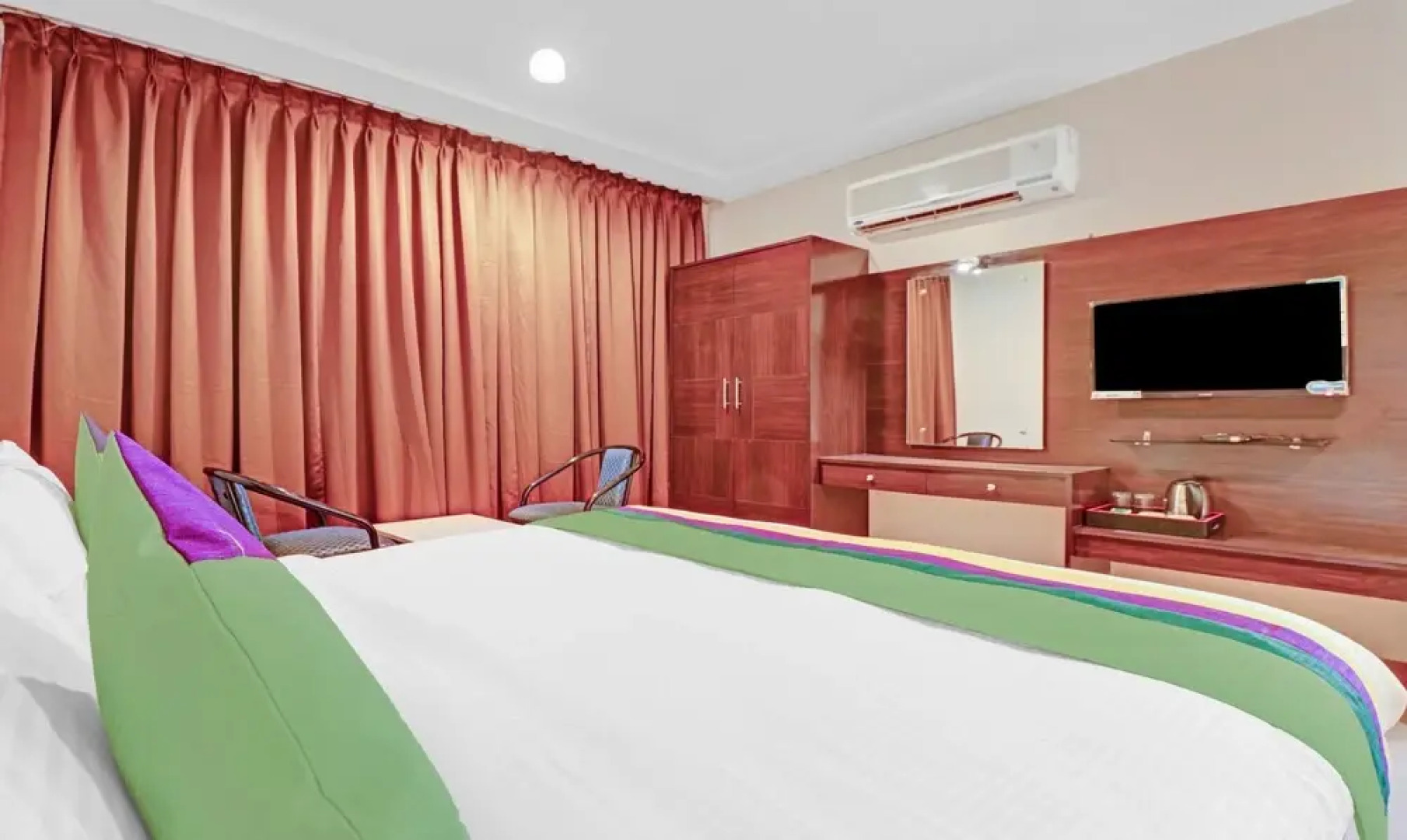 Treebo Trend S V Manor