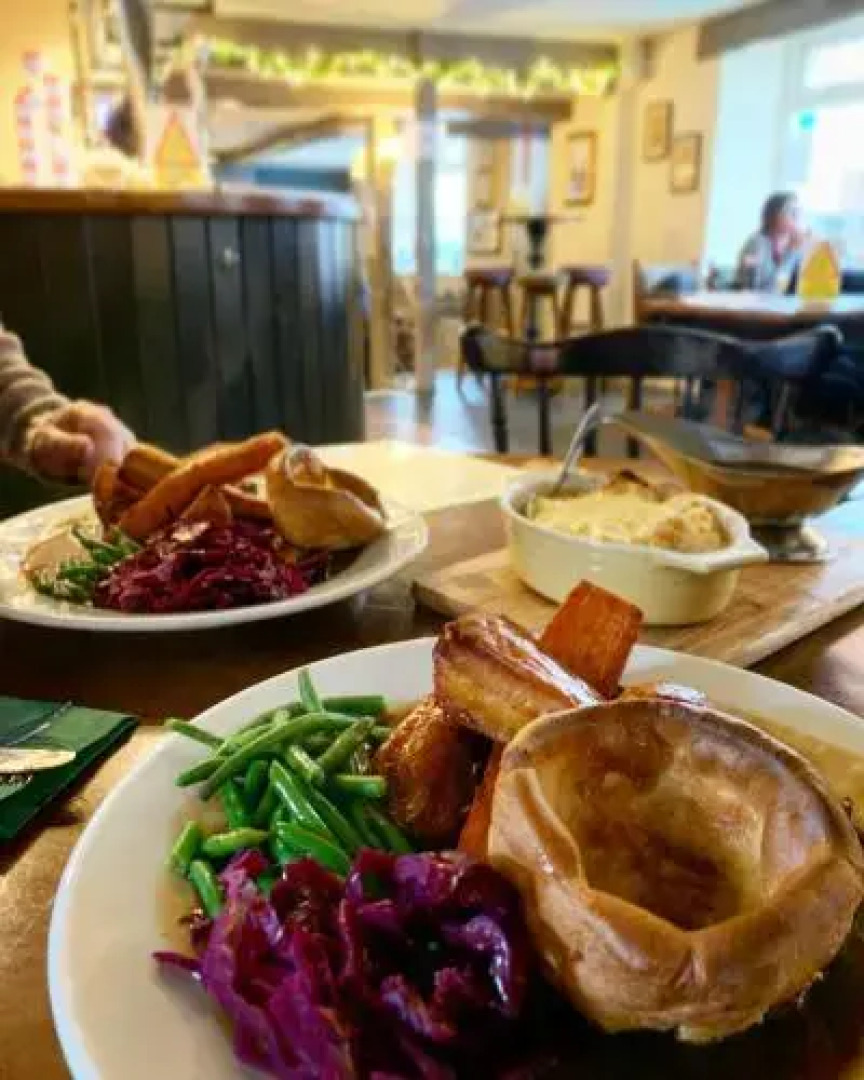 The Coach and Horses Inn