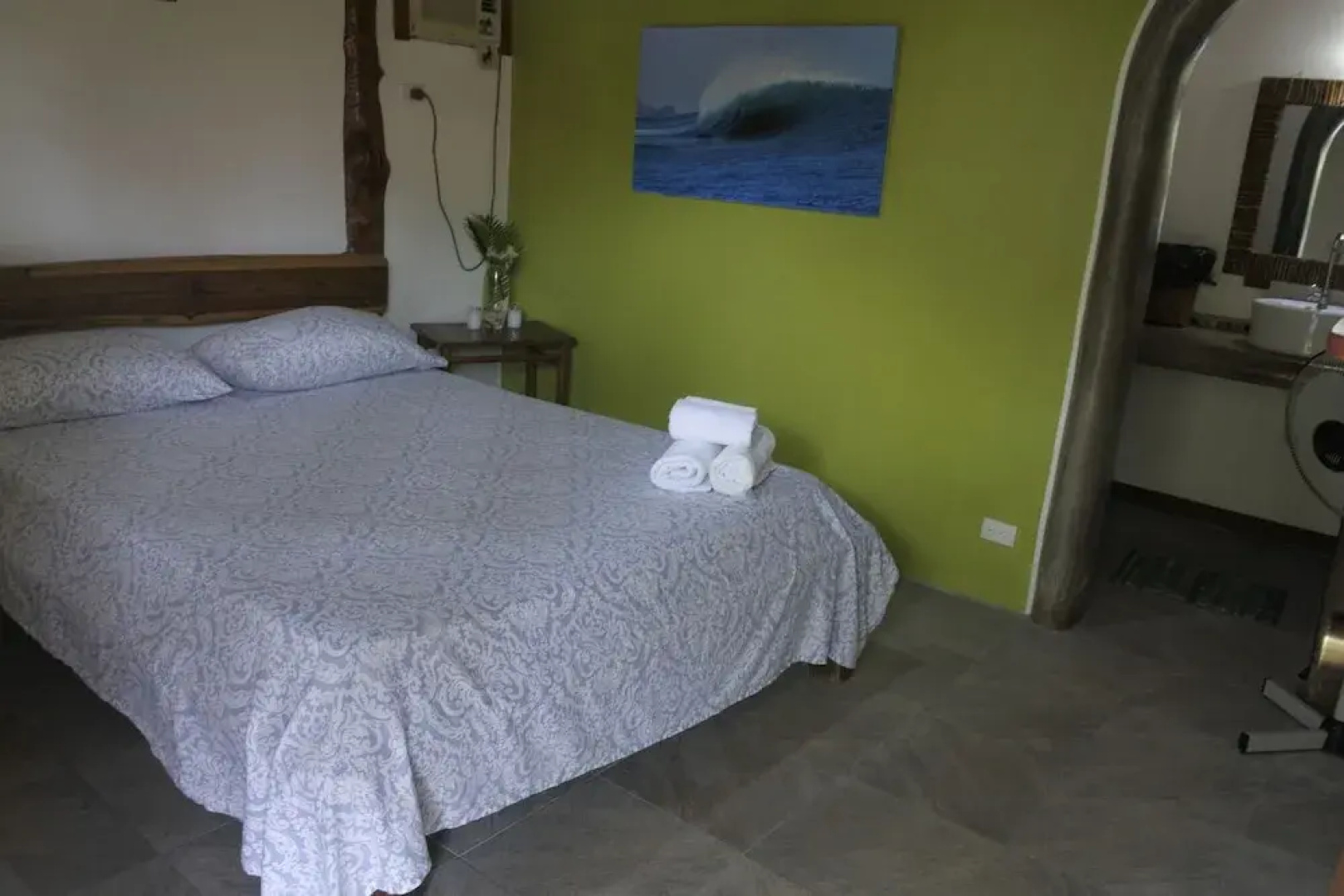 Wild Waves Surf-House