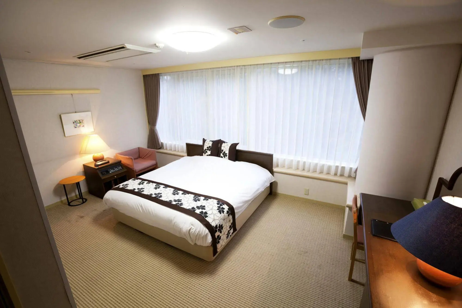 Northern Arc Resort Hotel