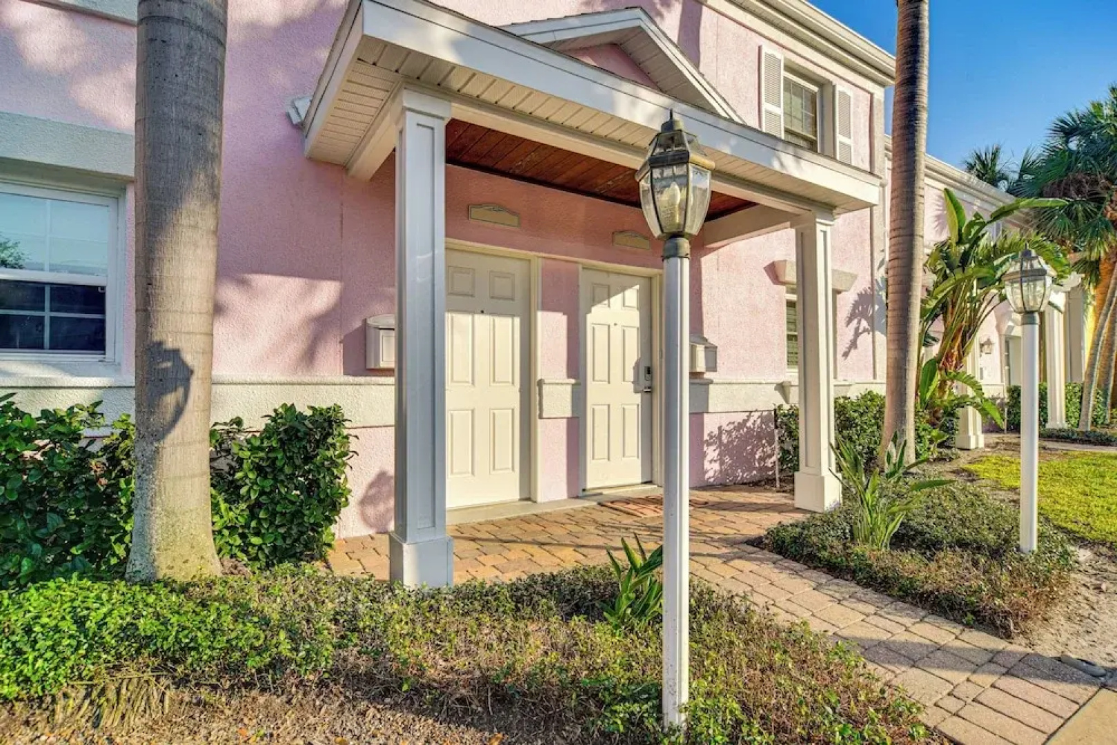 Bayfront St Petersburg Retreat 4 Mi to Downtown!