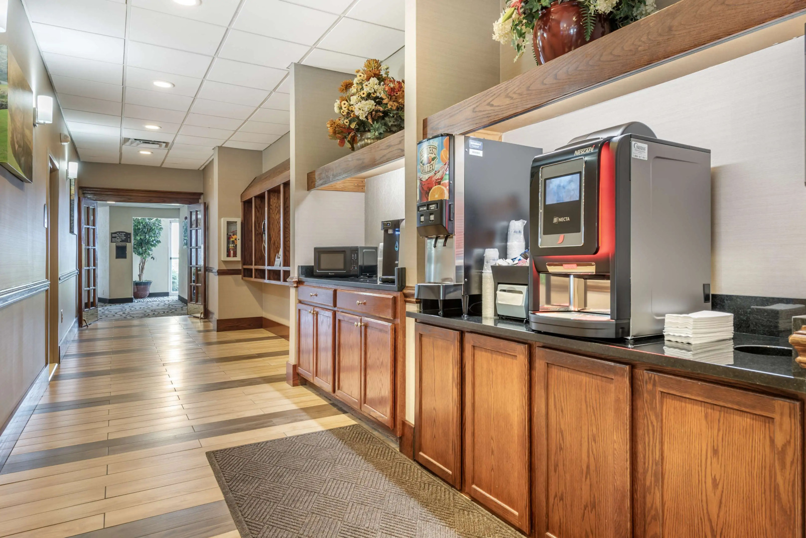 Best Western Plus Bridgeport Inn