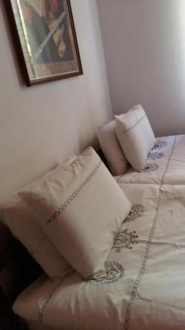 Nineta's House Sea View near the Airport