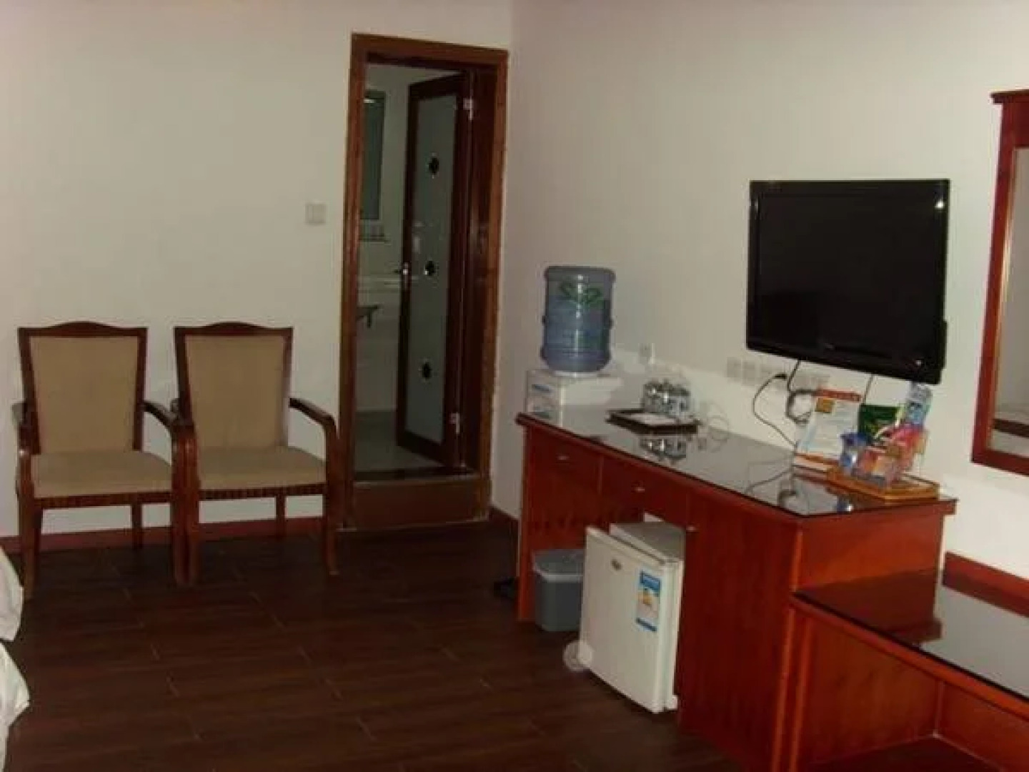 Heng Fu Lai Hotel - Huaguoshan Branch