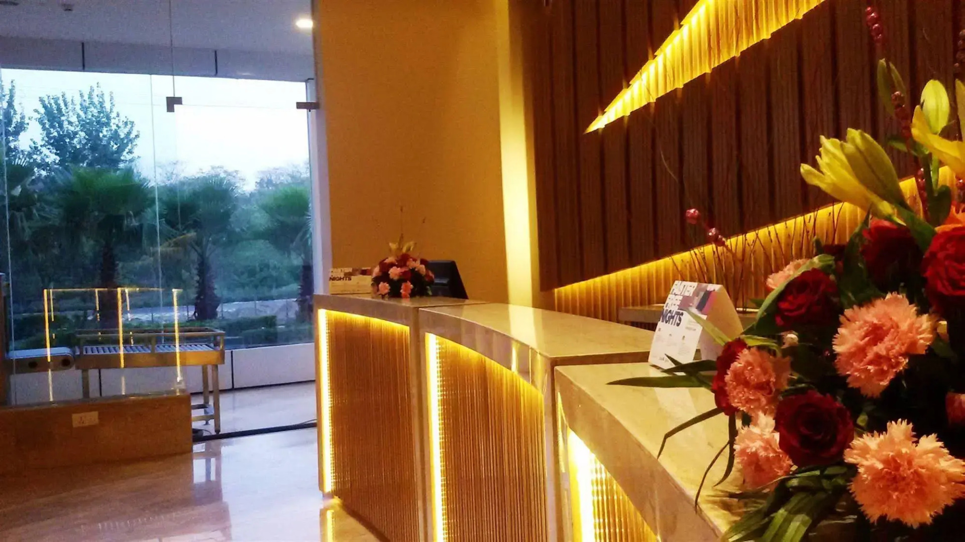 Country Inn & Suites by Carlson, Meerut