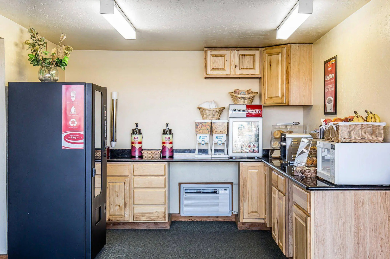 Econo Lodge Inn & Suites Kalispell - Glacier National Park Gateway