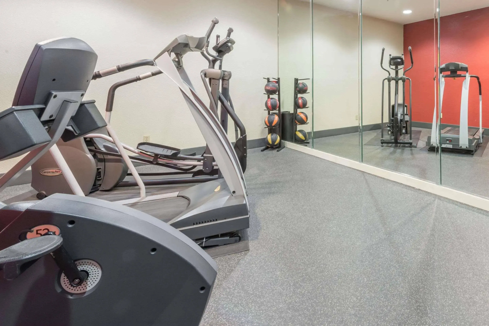 Quality Inn & Suites Sunport Airport Albuquerque