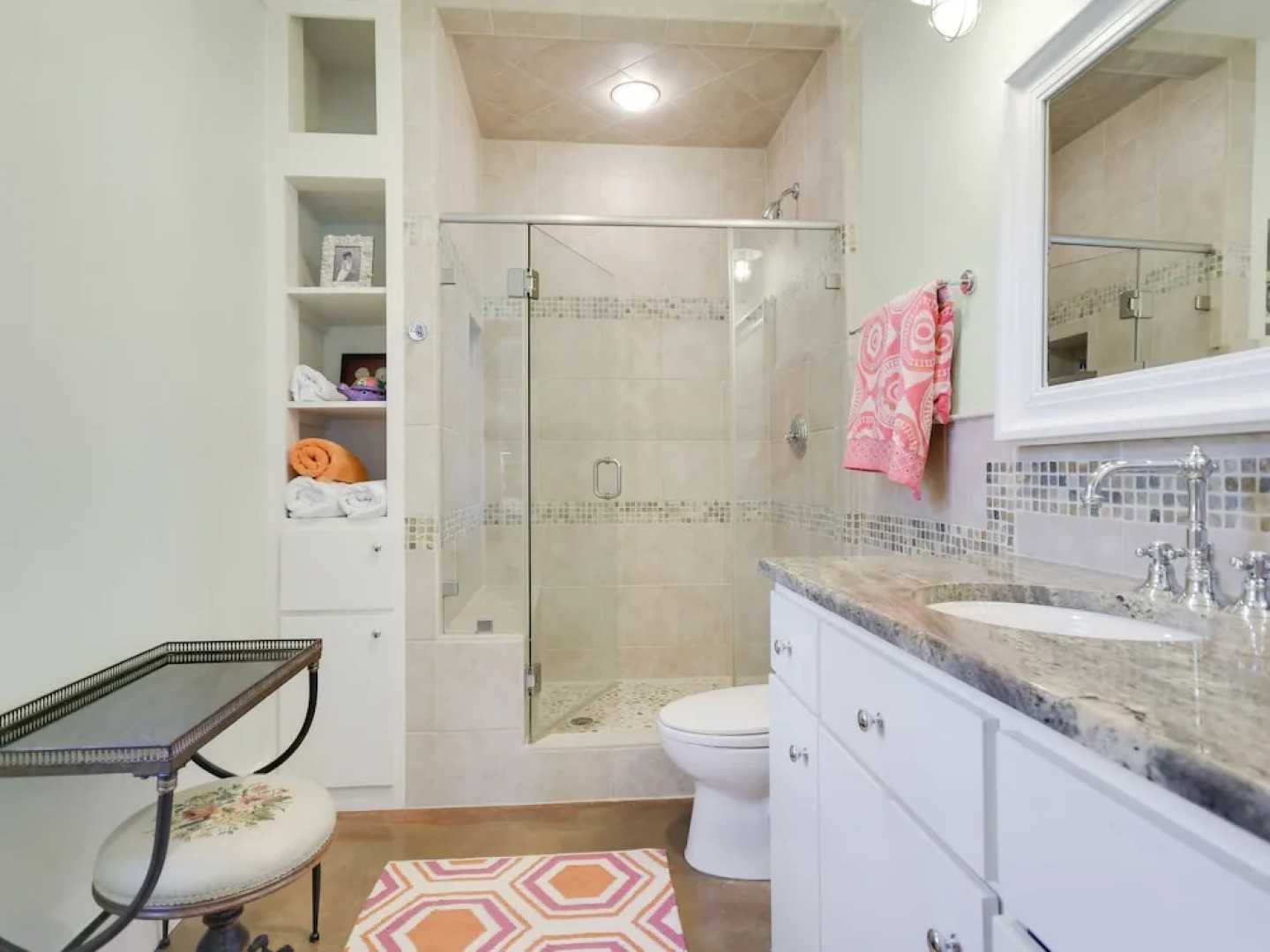 Sterns Estate #149387 4 Bedrooms 5 Bathrooms Estate