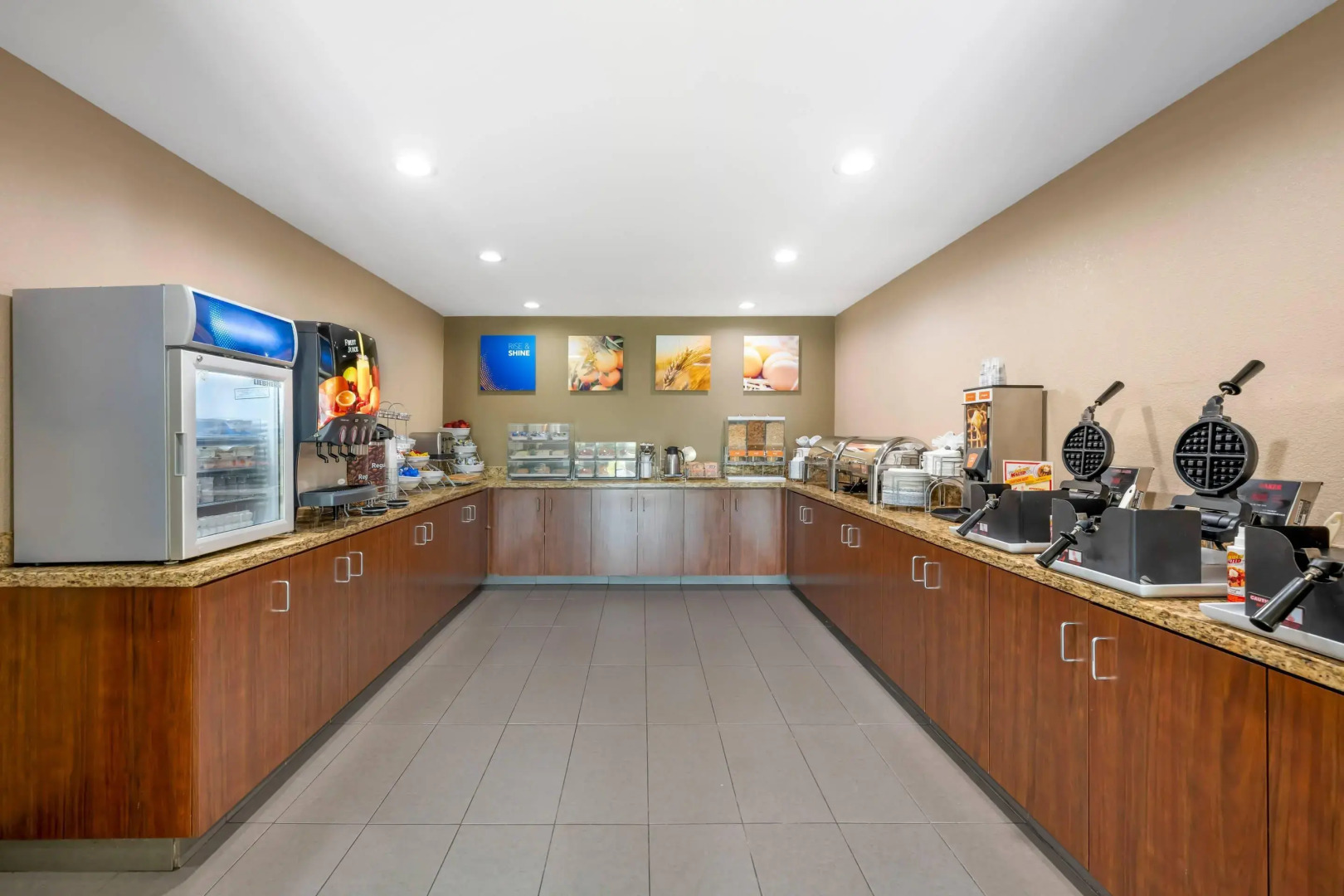 Comfort Suites West Omaha