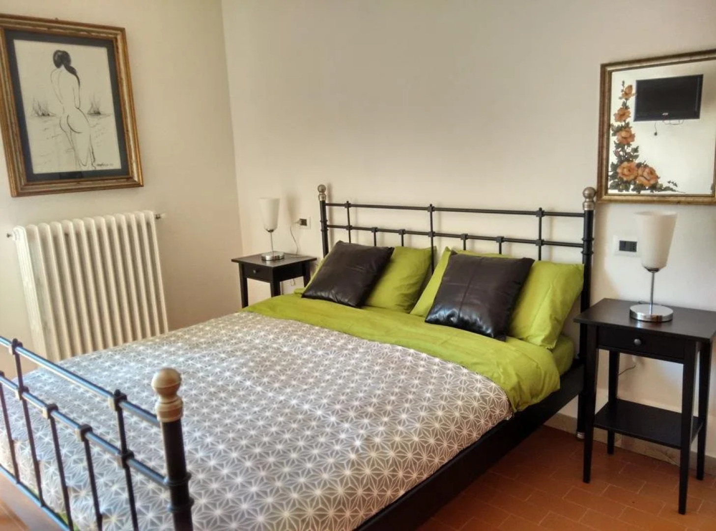 Carel Bed  Breakfast