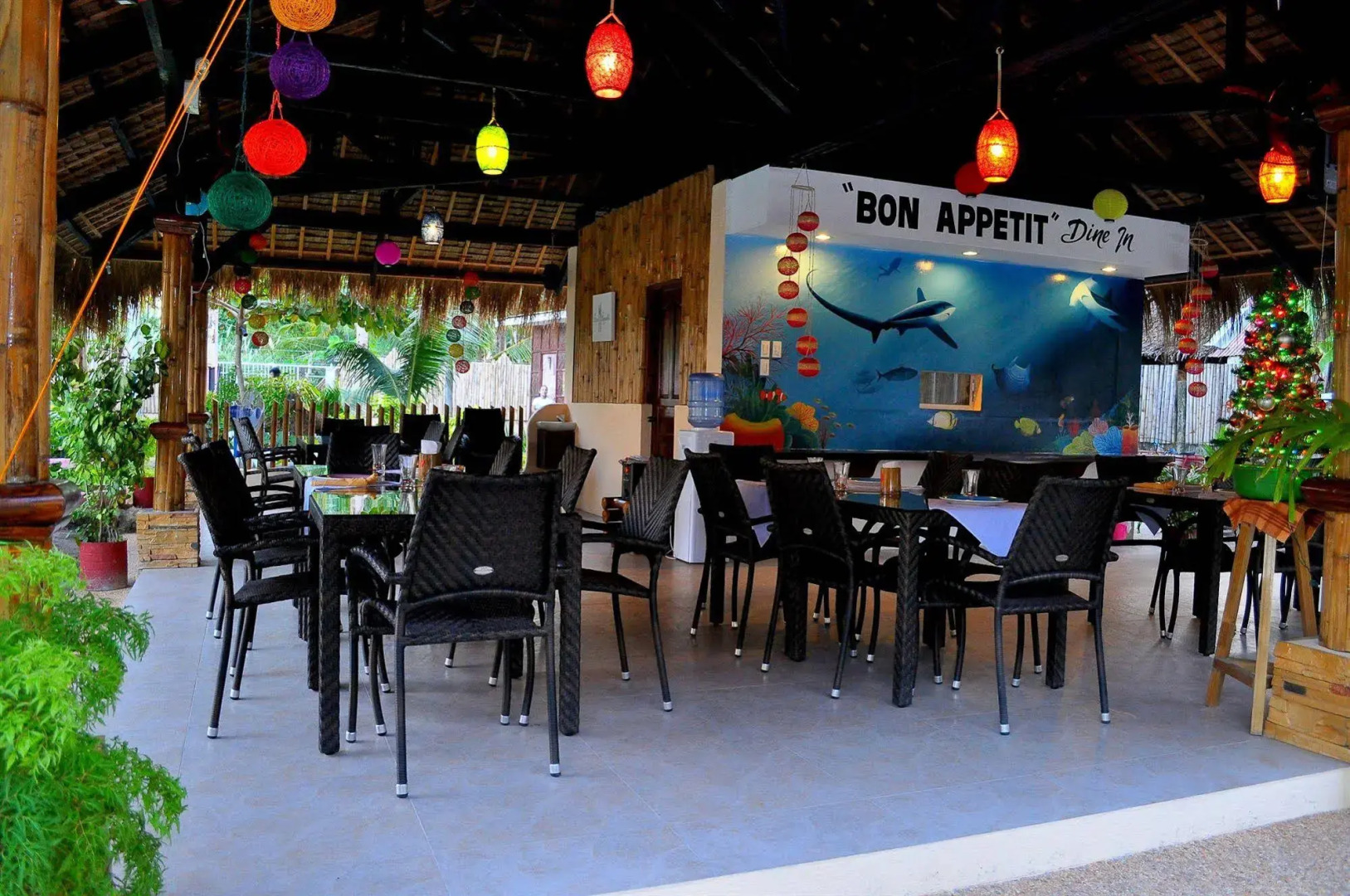 Slam's Garden Dive Resort