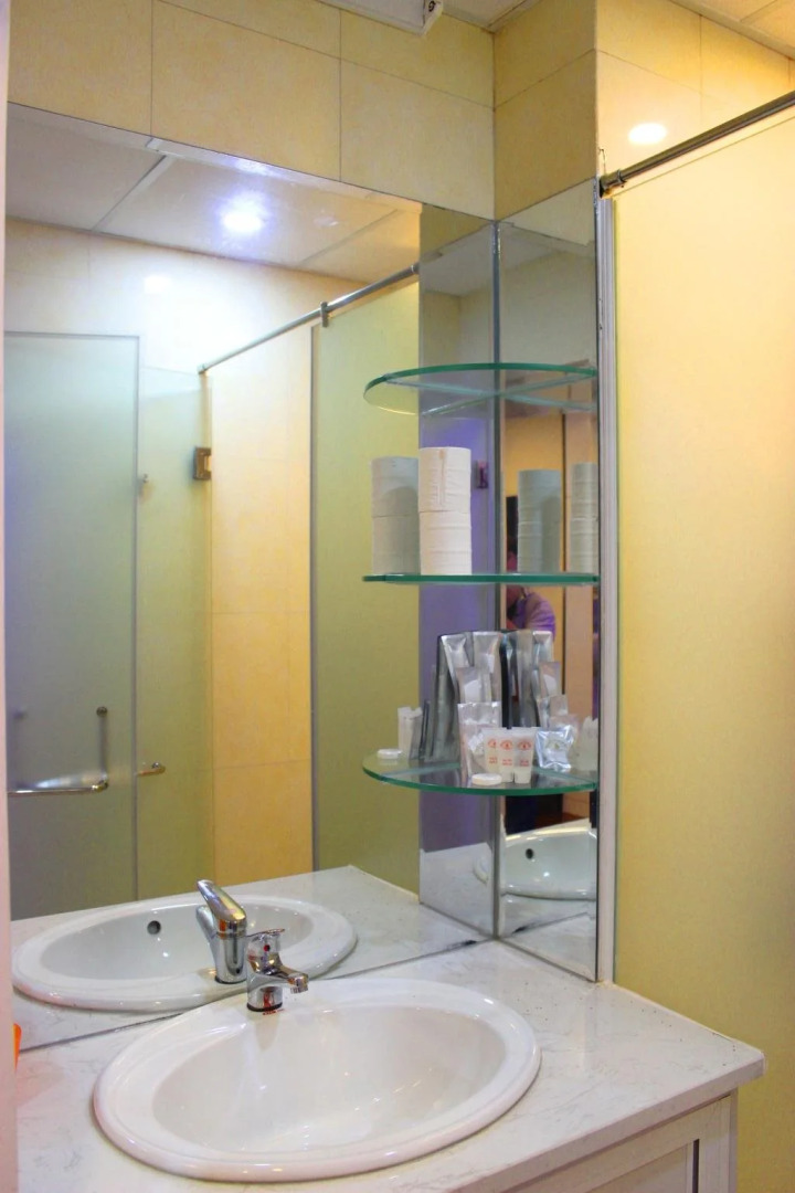 Hoang Kim Apartments