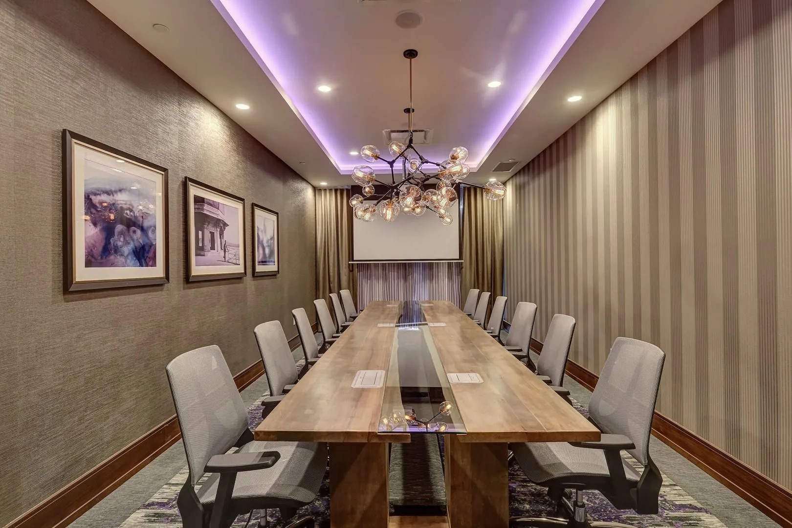 Home2 Suites by Hilton Toronto Brampton