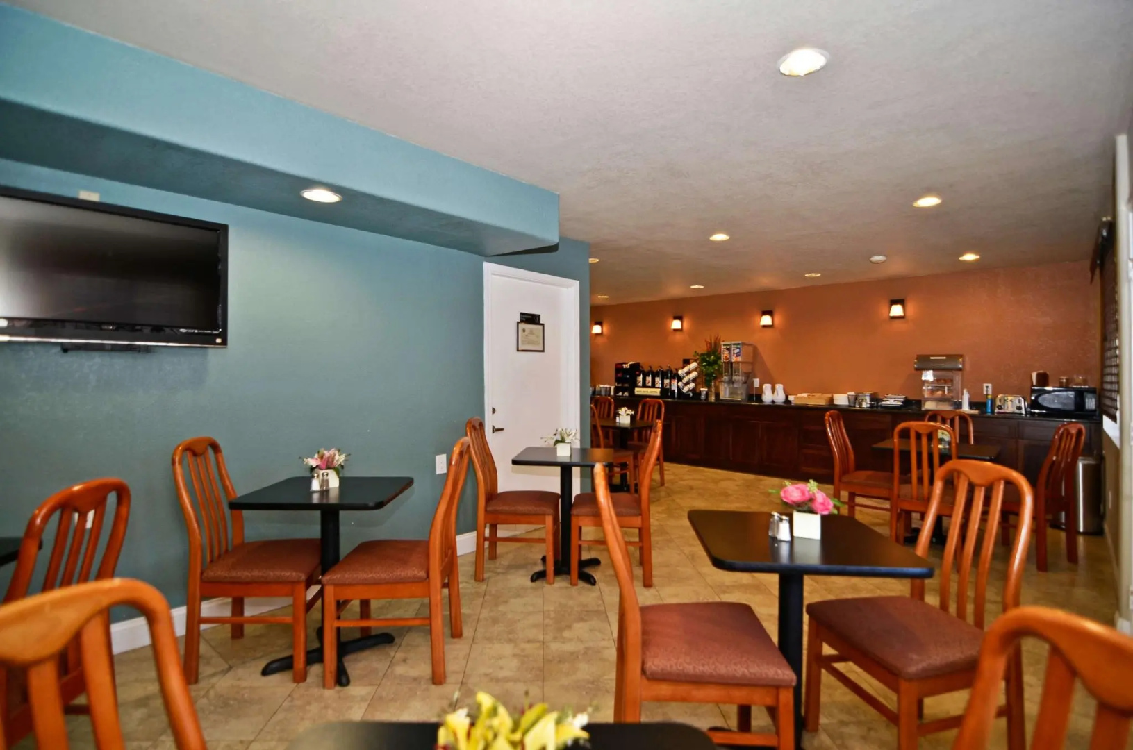 Best Western Kettleman City Inn & Suites