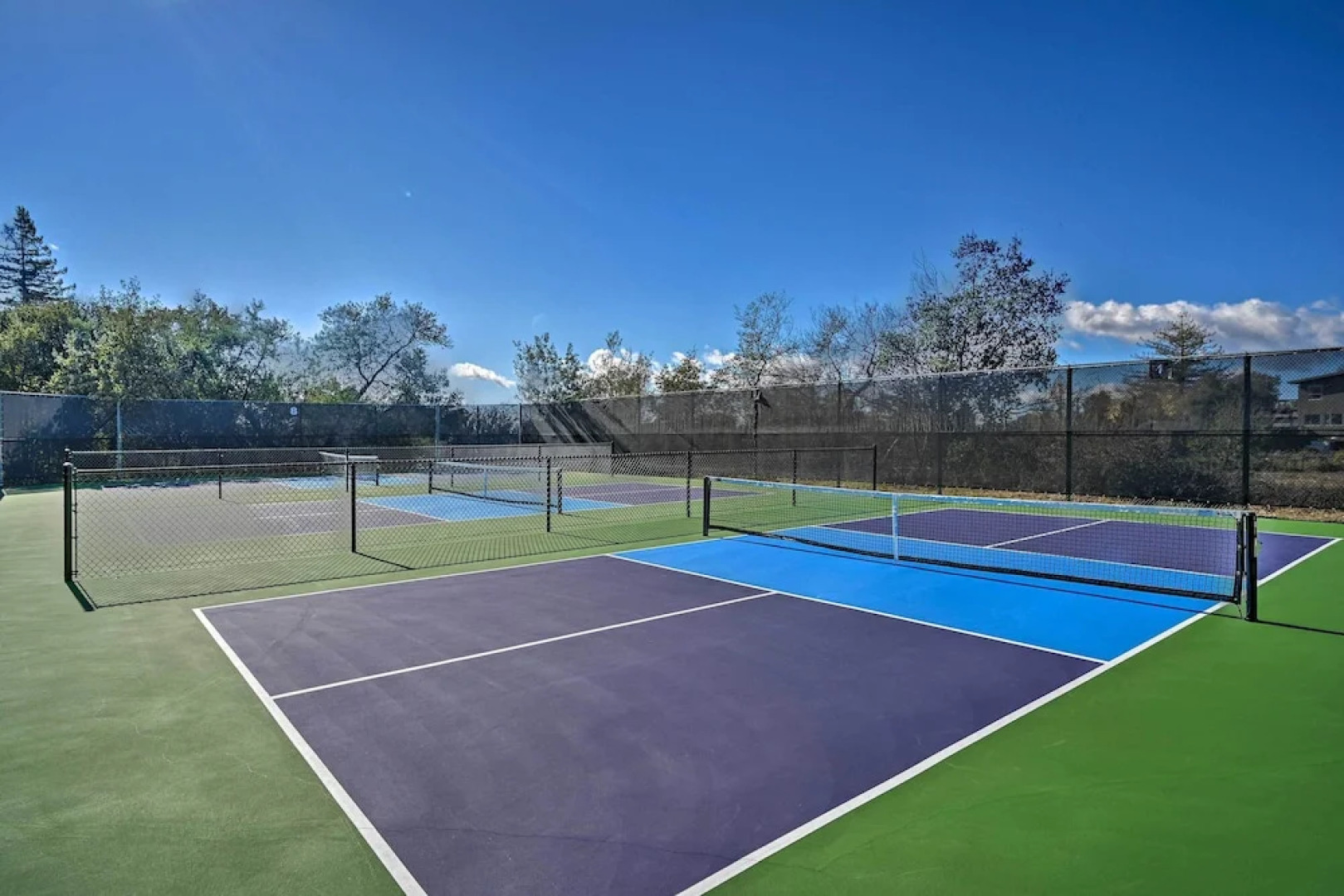 Bright & Airy Napa Condo W/patio on Golf Course!