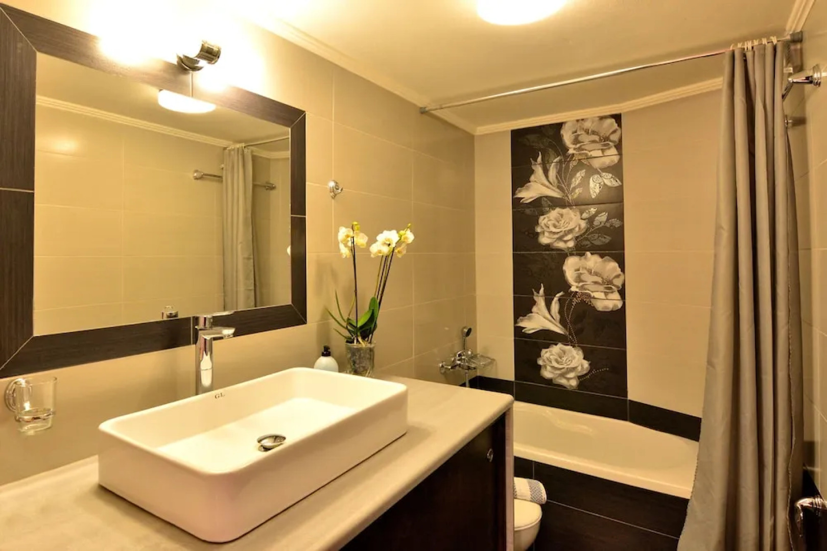 Luxury Suites in Stavromenos