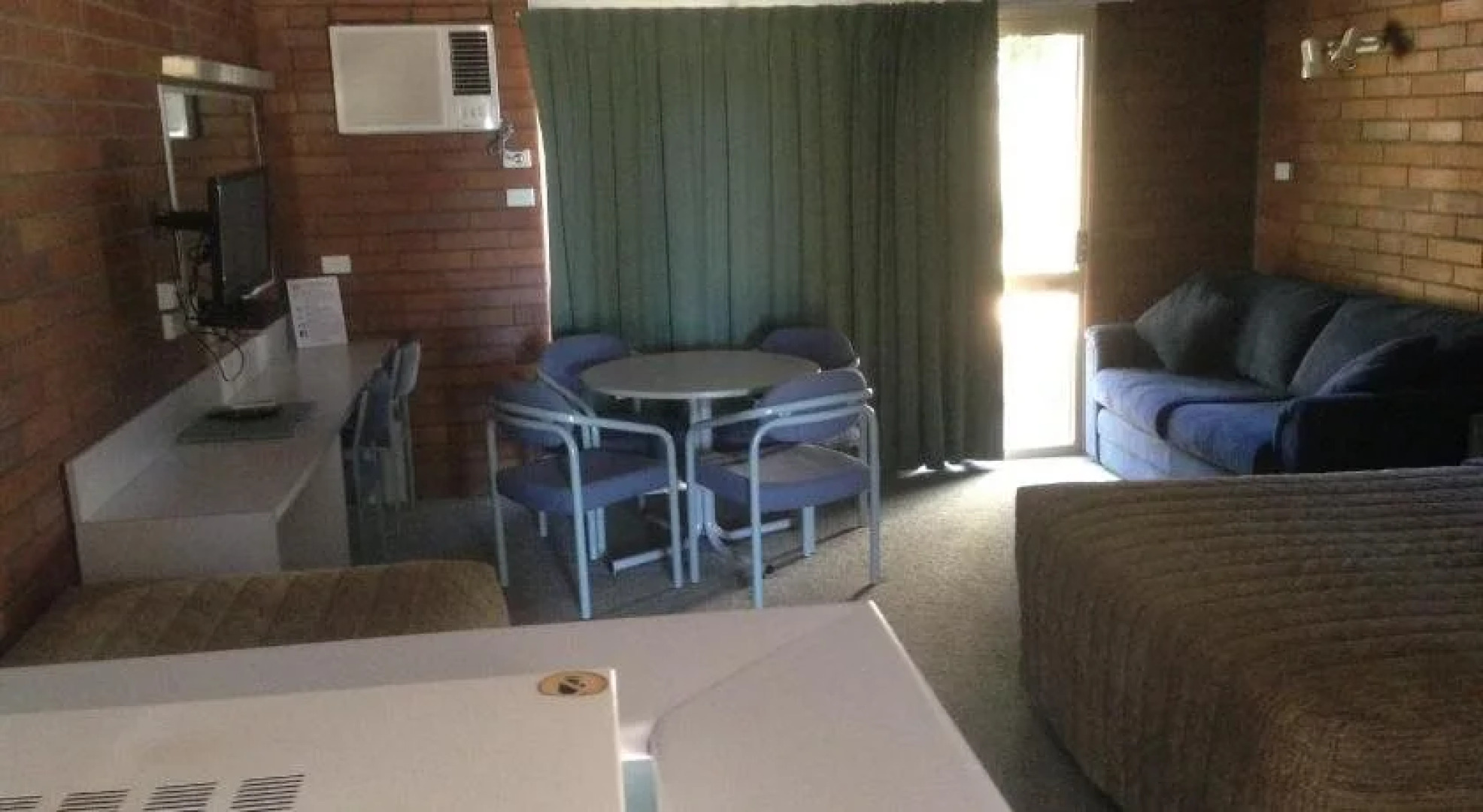 Tambo Mill Motel & Caravan Park