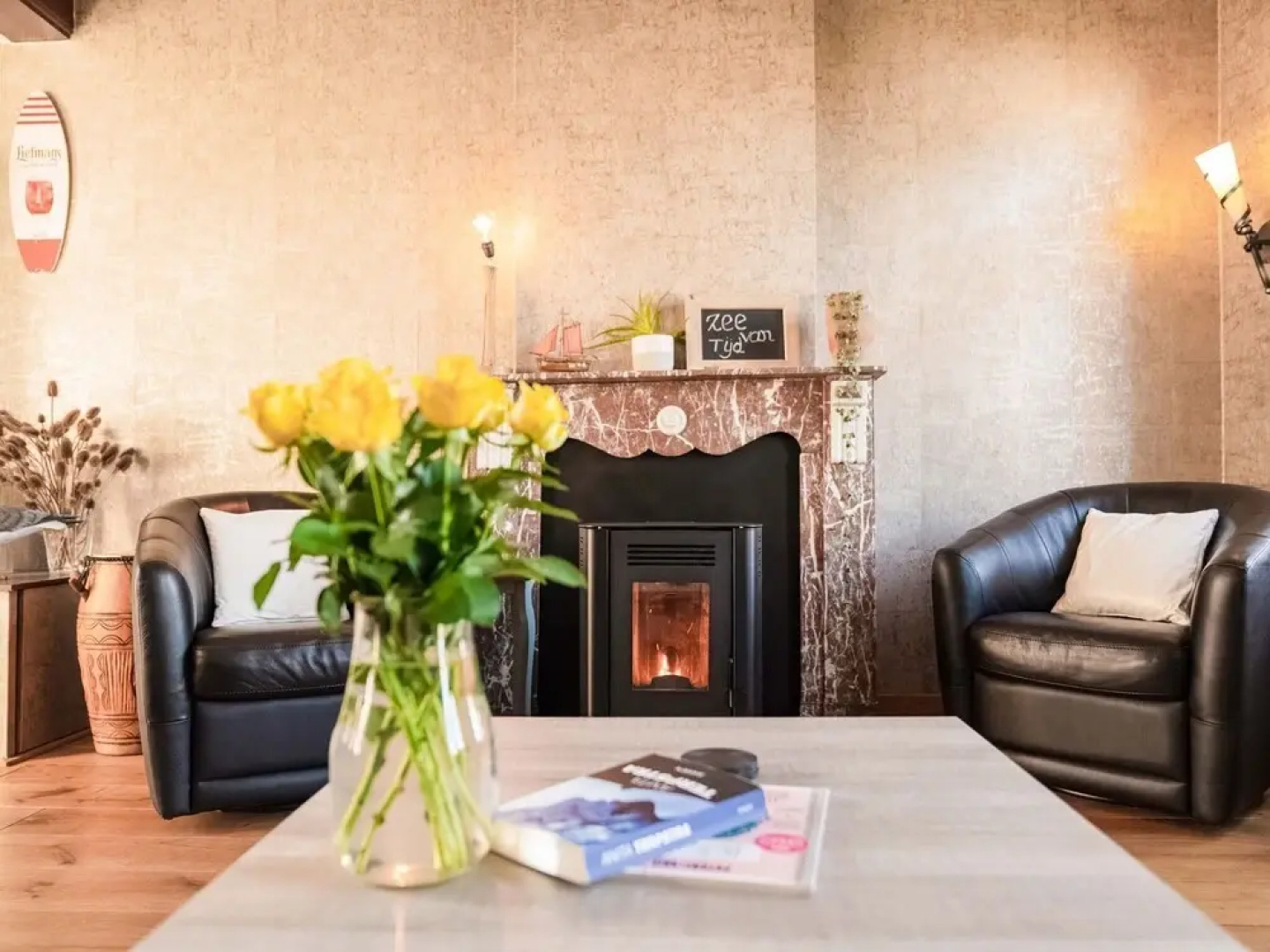 Beautiful Holiday Home in Kamperland Near the Beach