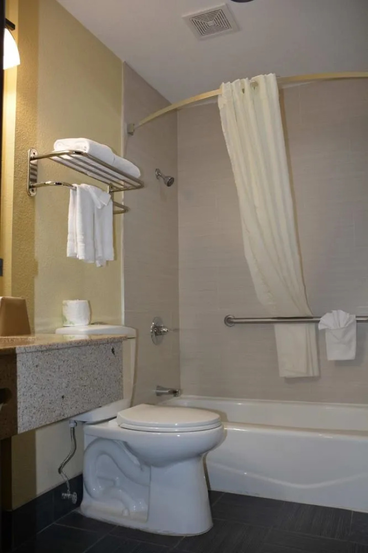 Super 8 By Wyndham Webster City Ia