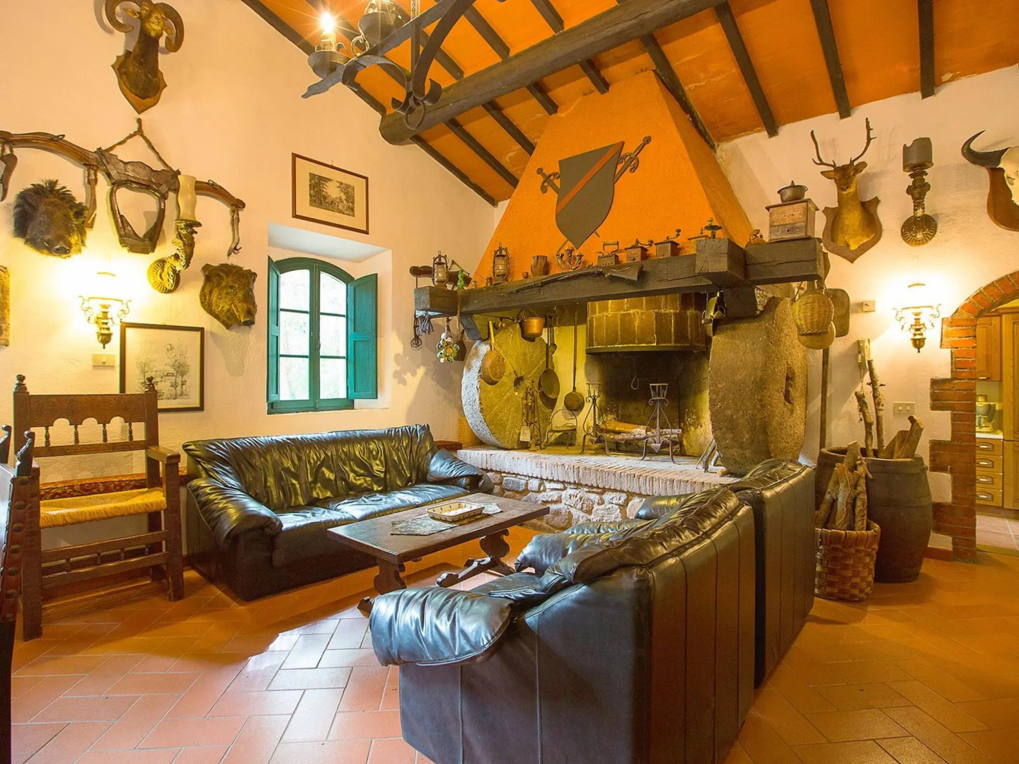 Gorgeous Holiday Home in Montecatini Val di Cecina with Pool