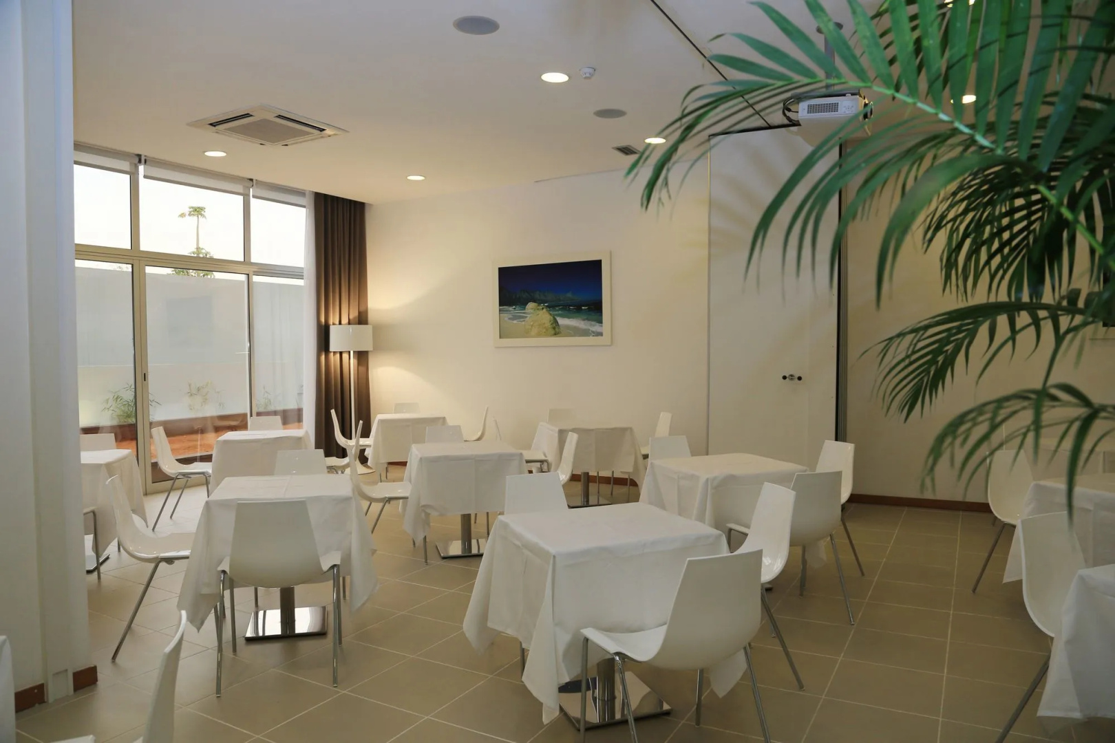 Fly Hotel