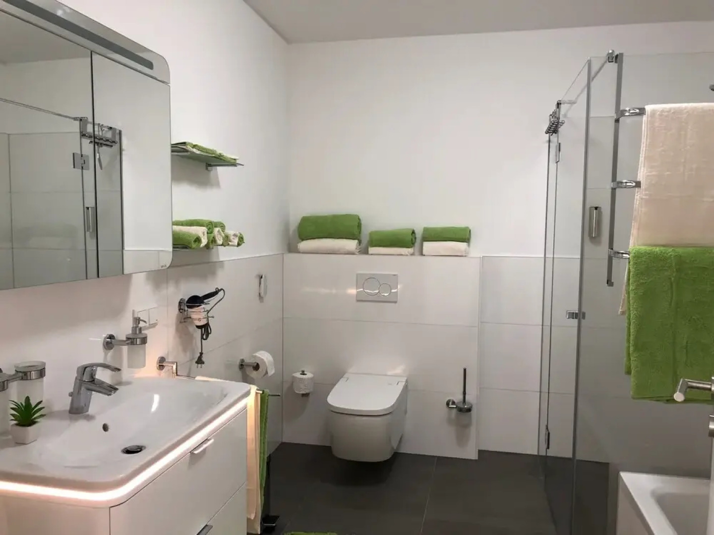 Panorama Penthouse Apartment