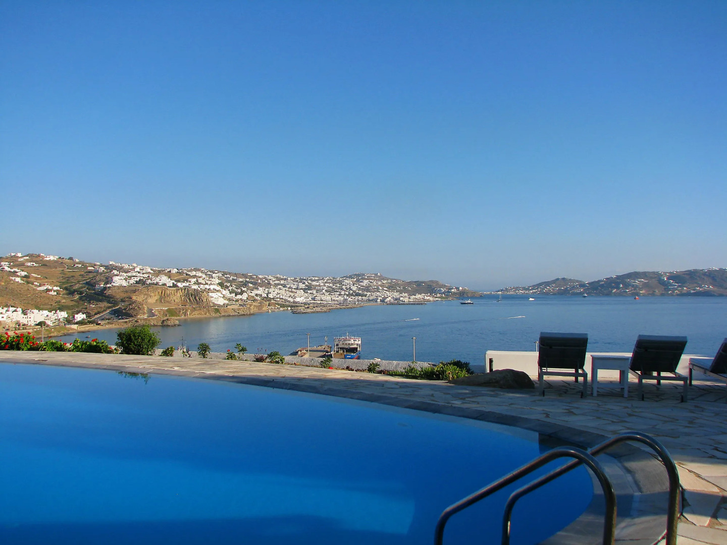 Adikri Villas & Suites