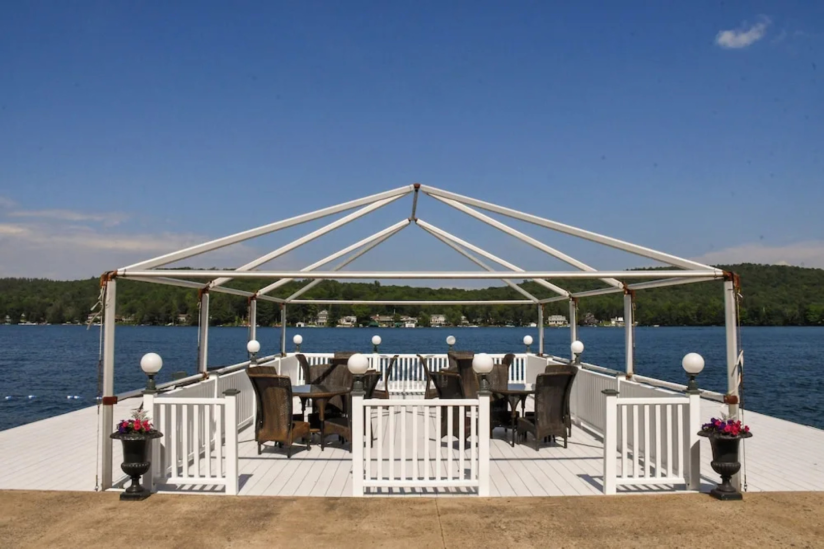 Chestnut Inn at Oquaga Lake