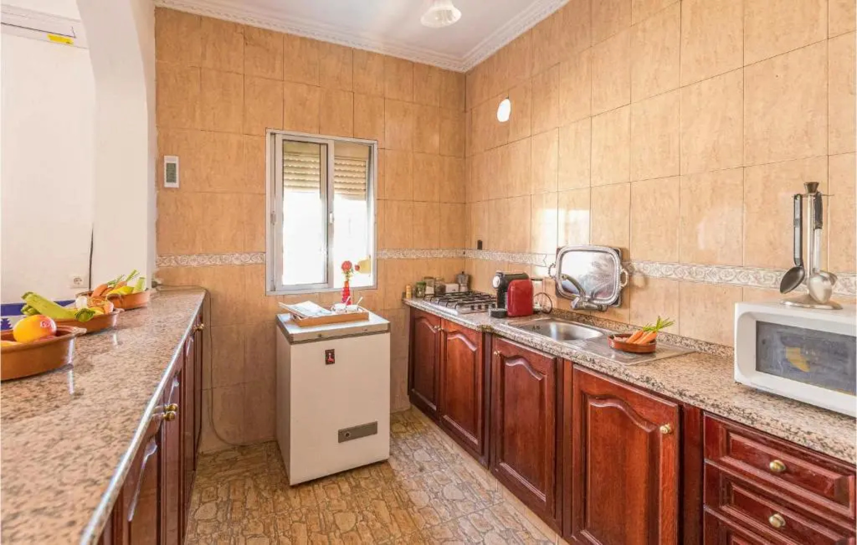 Stunning home in Olivares with Outdoor swimming pool and 3 Bedrooms