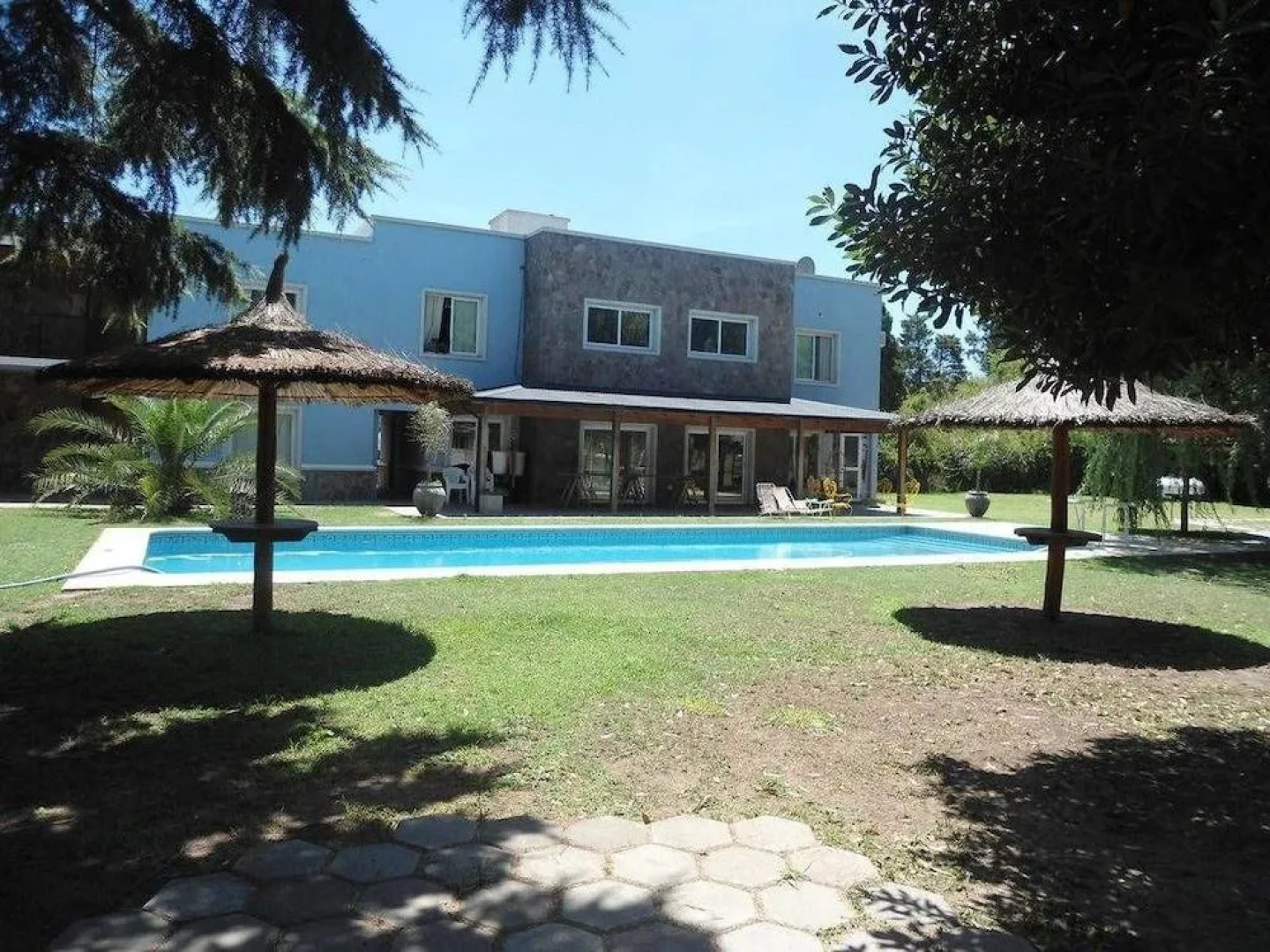 LAS MORAS multiespacio