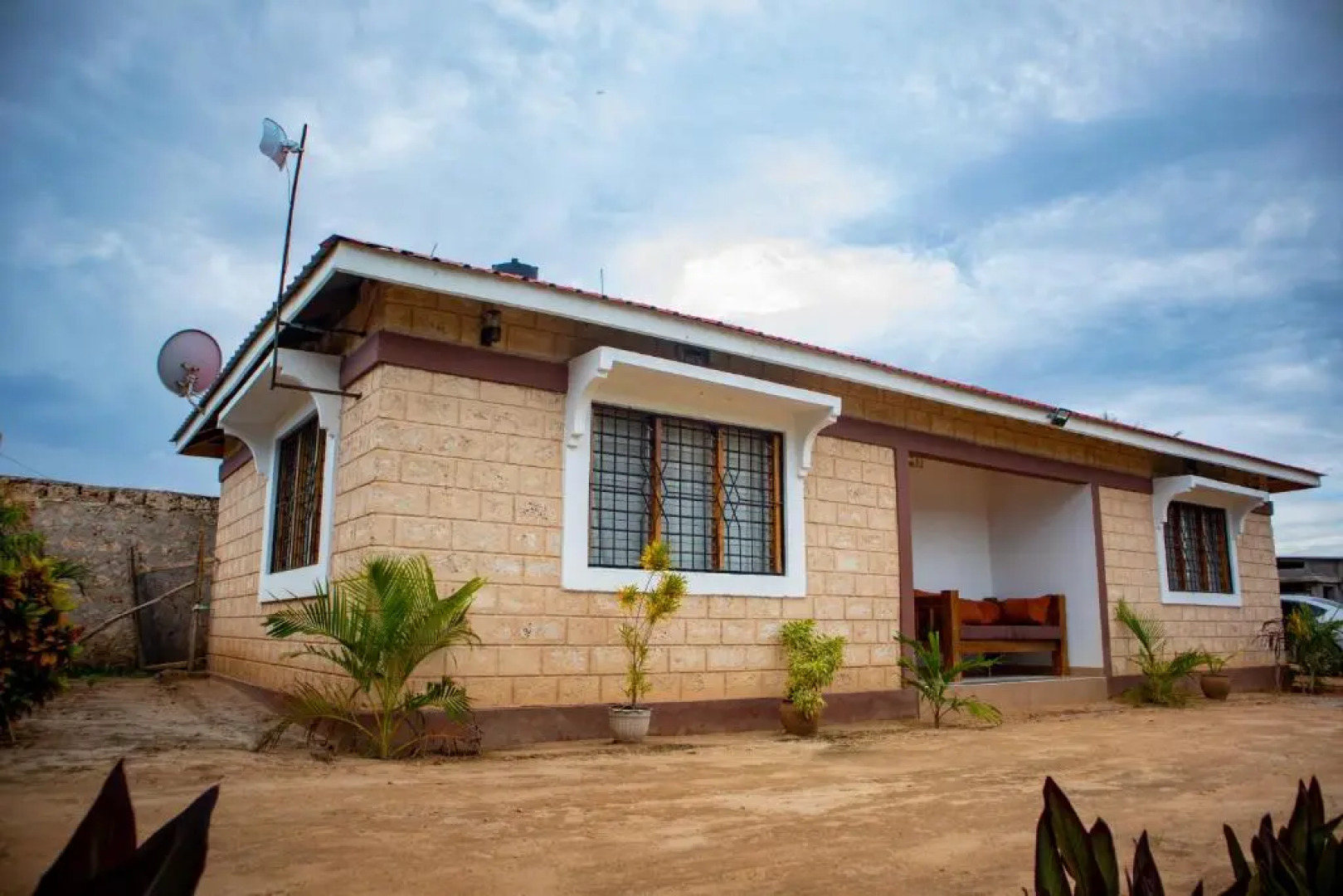 Zuri a secure private affordable modern house!