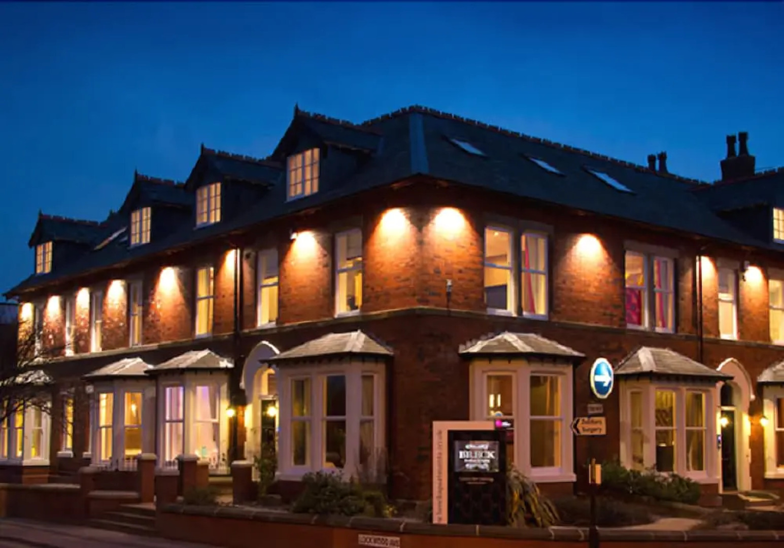 Mode Breck Apartments