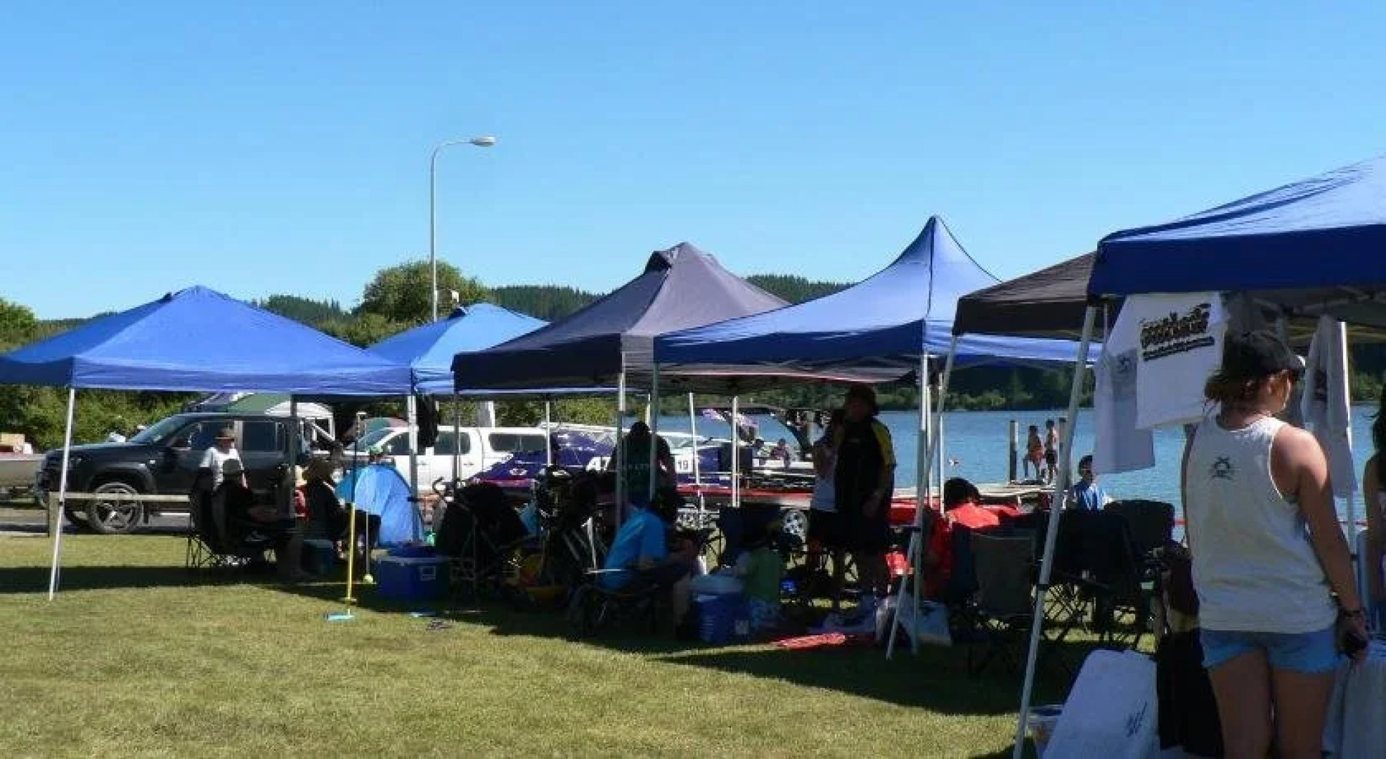 Lake Maraetai Lodge - Hostel