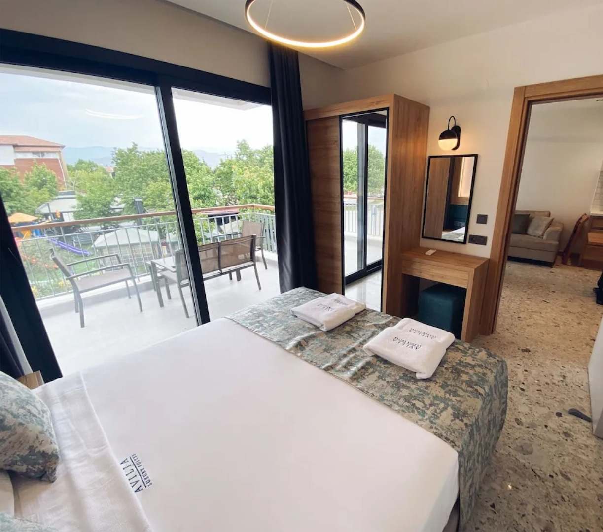 Avilia Suites