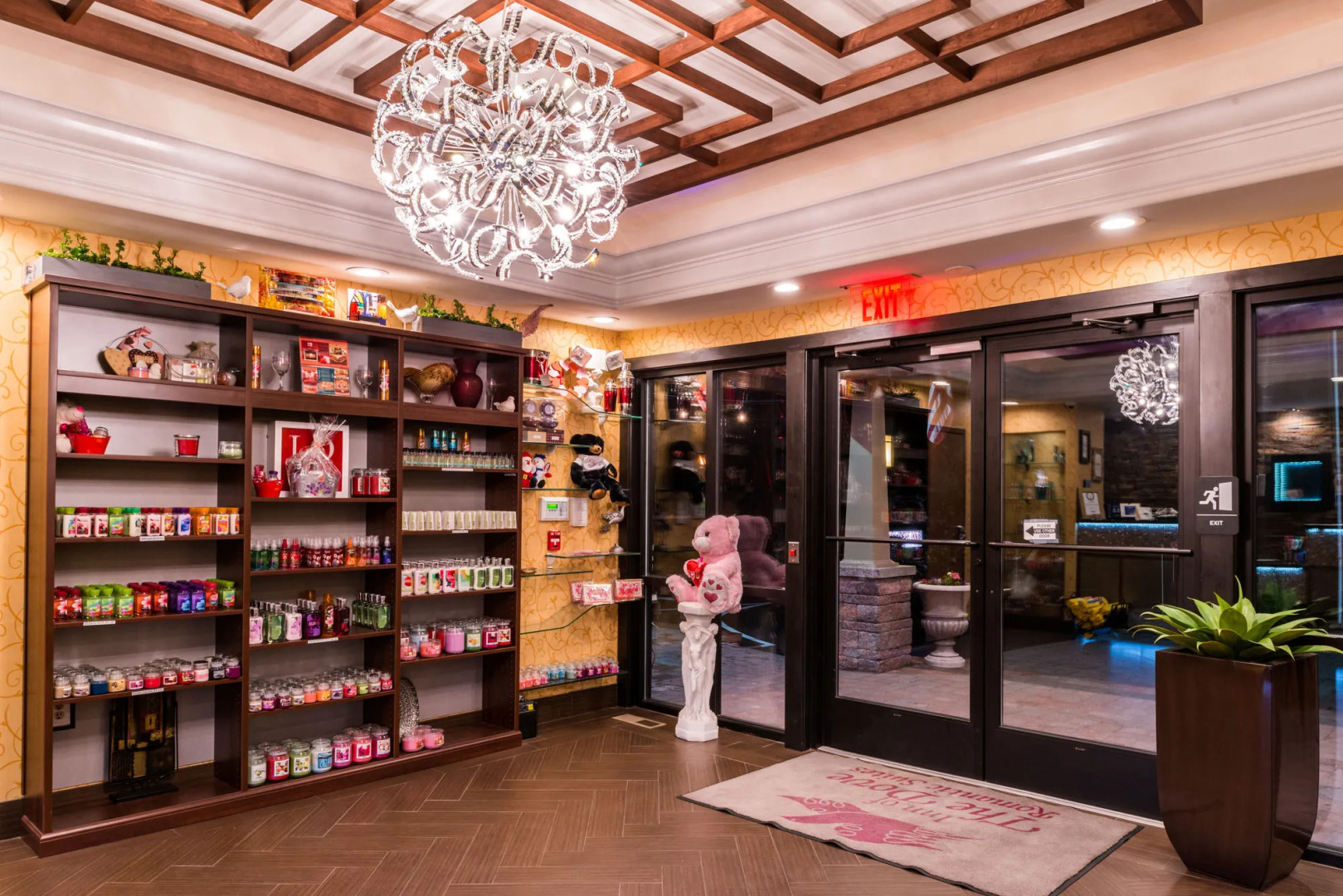 Inn of the Dove Romantic Suites with Jetted Tub & Fireplace