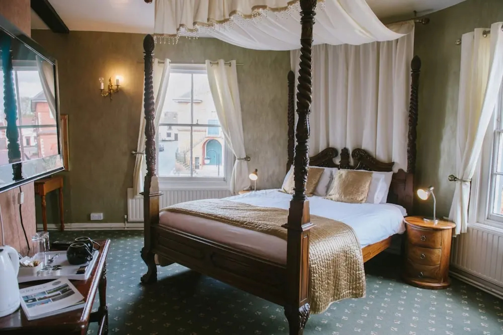 The Bull Hotel & Restaurant