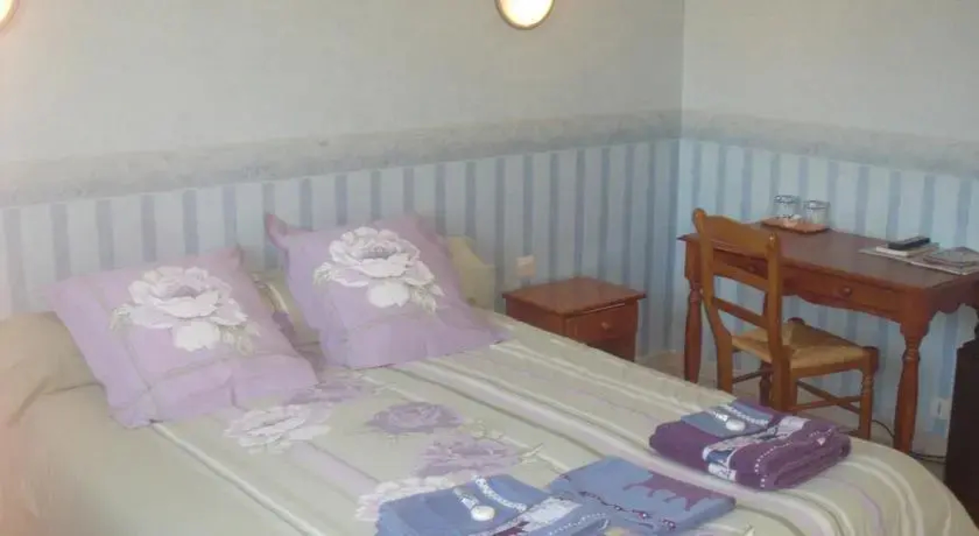 Chambres dhôtes Les Albizias