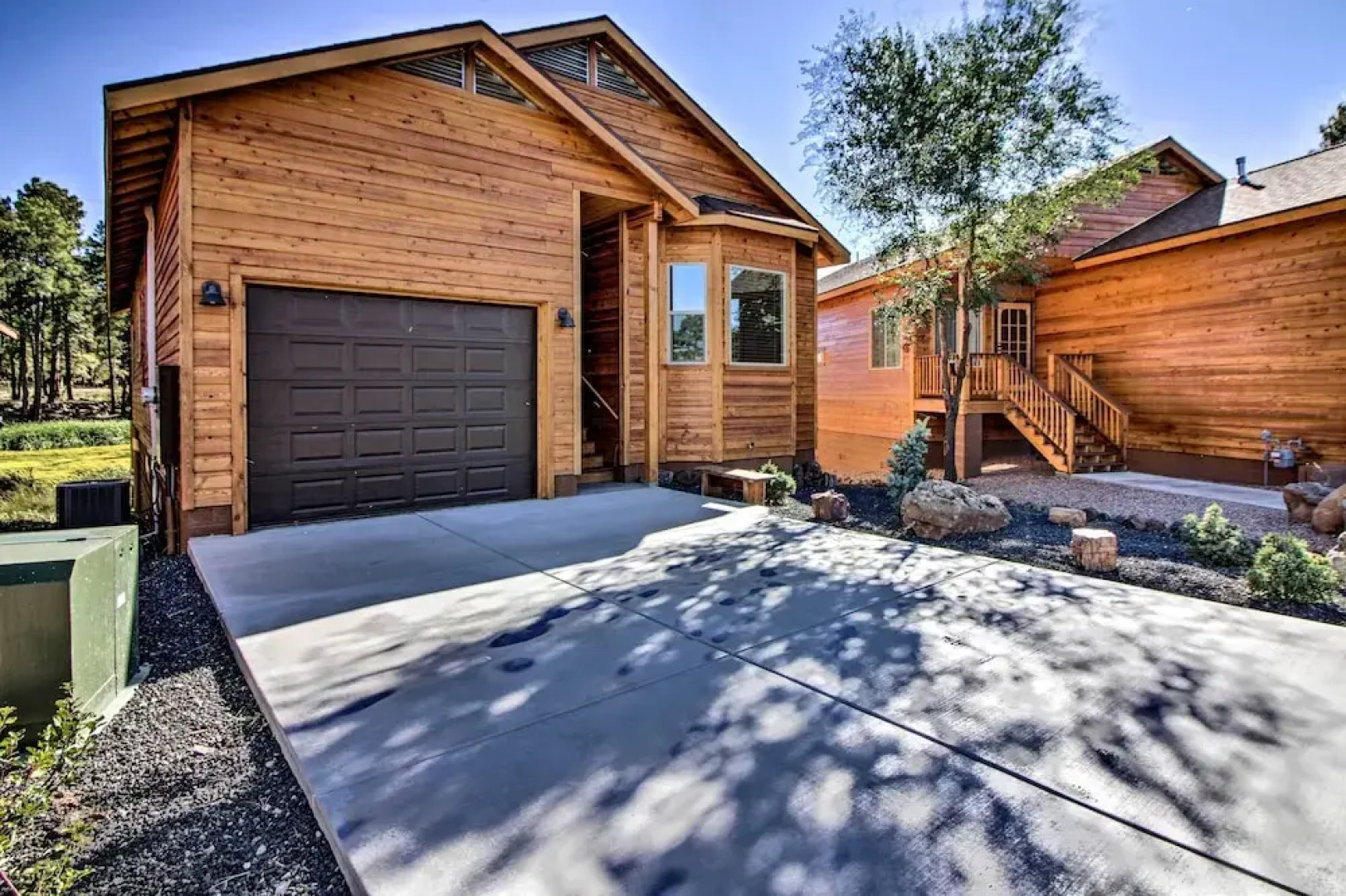 Waterfront Lakeside Home - 1 Block to Boat Ramp