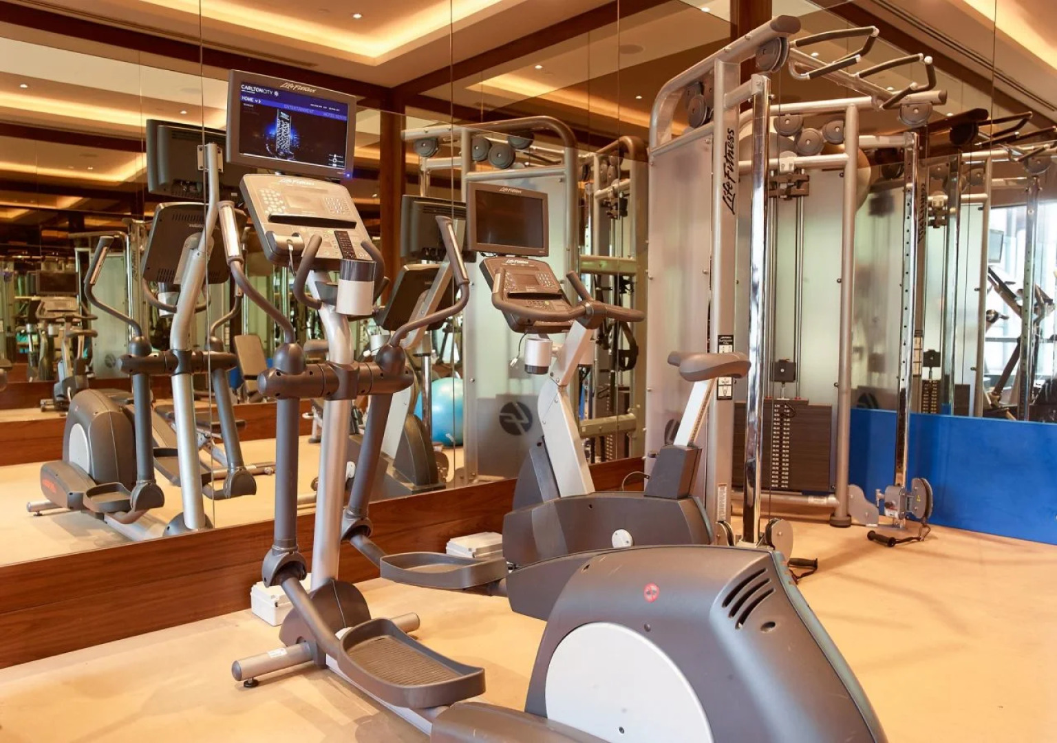 Carlton City Hotel Singapore