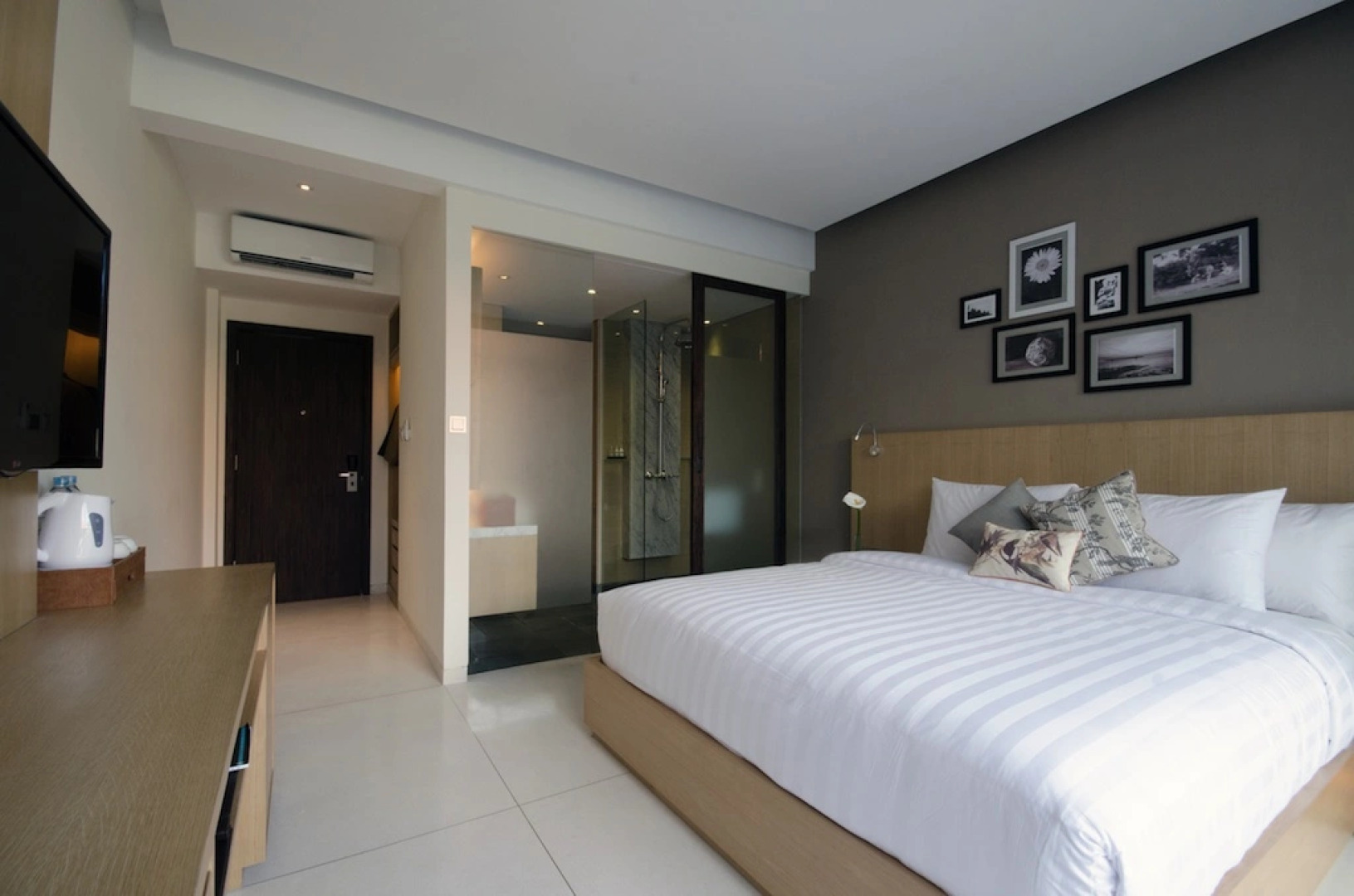 Ossotel Legian Bali