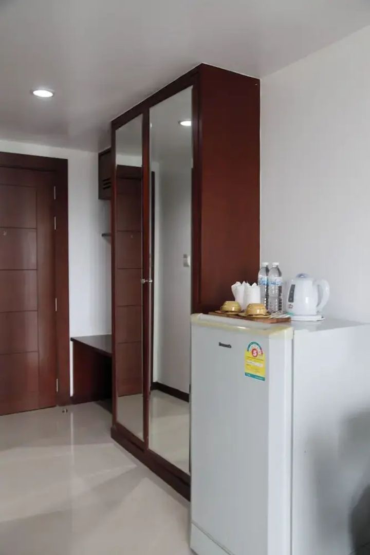 Convenient Grand Plus Hotel Suvarnabhumi