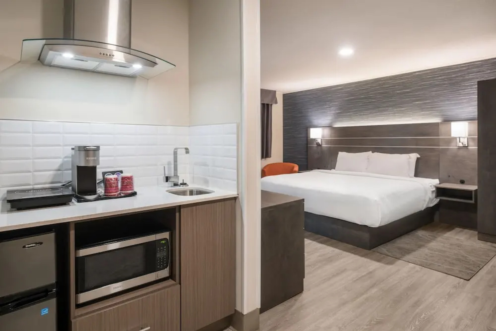 Glengarry Extended Stays