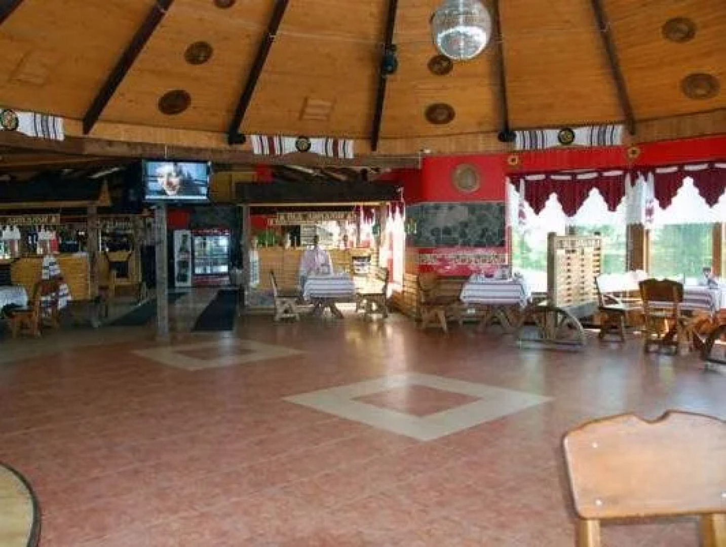 Под липами Отель