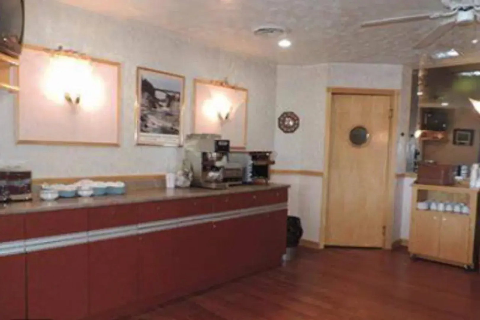 Travelodge by Wyndham Grand Falls
