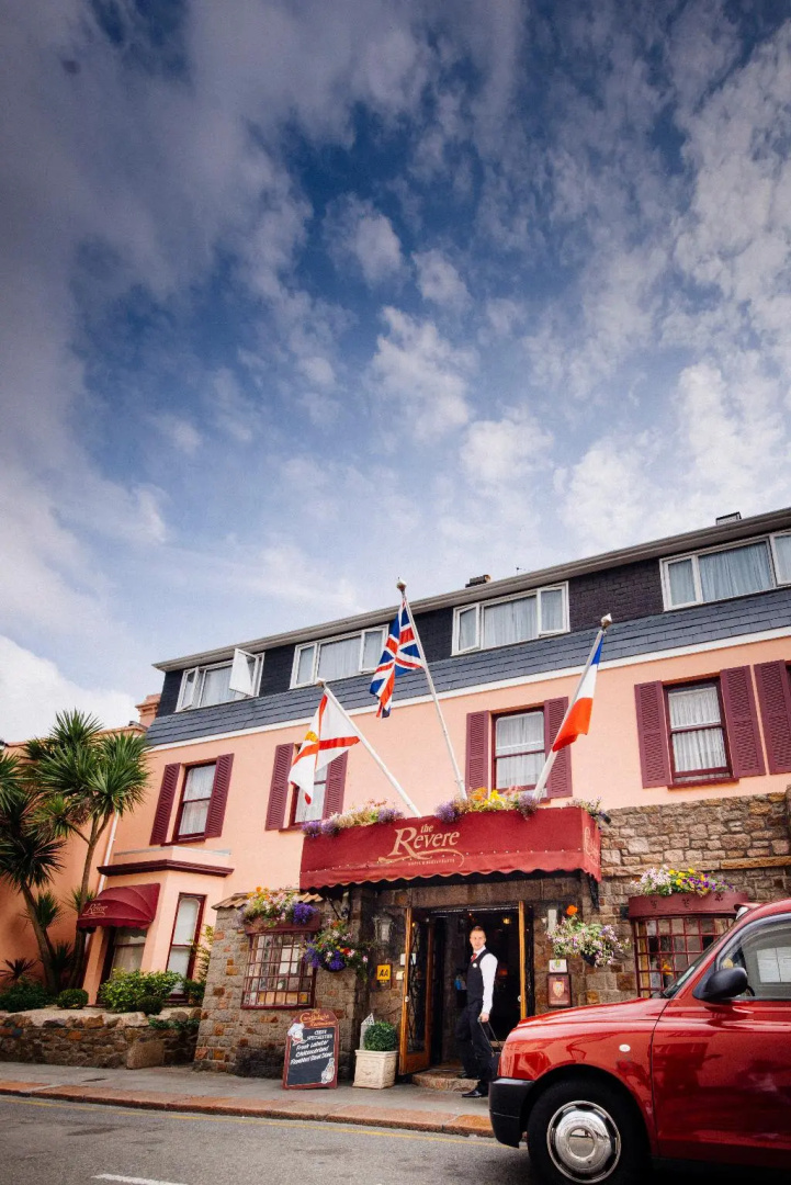 The Revere Hotel
