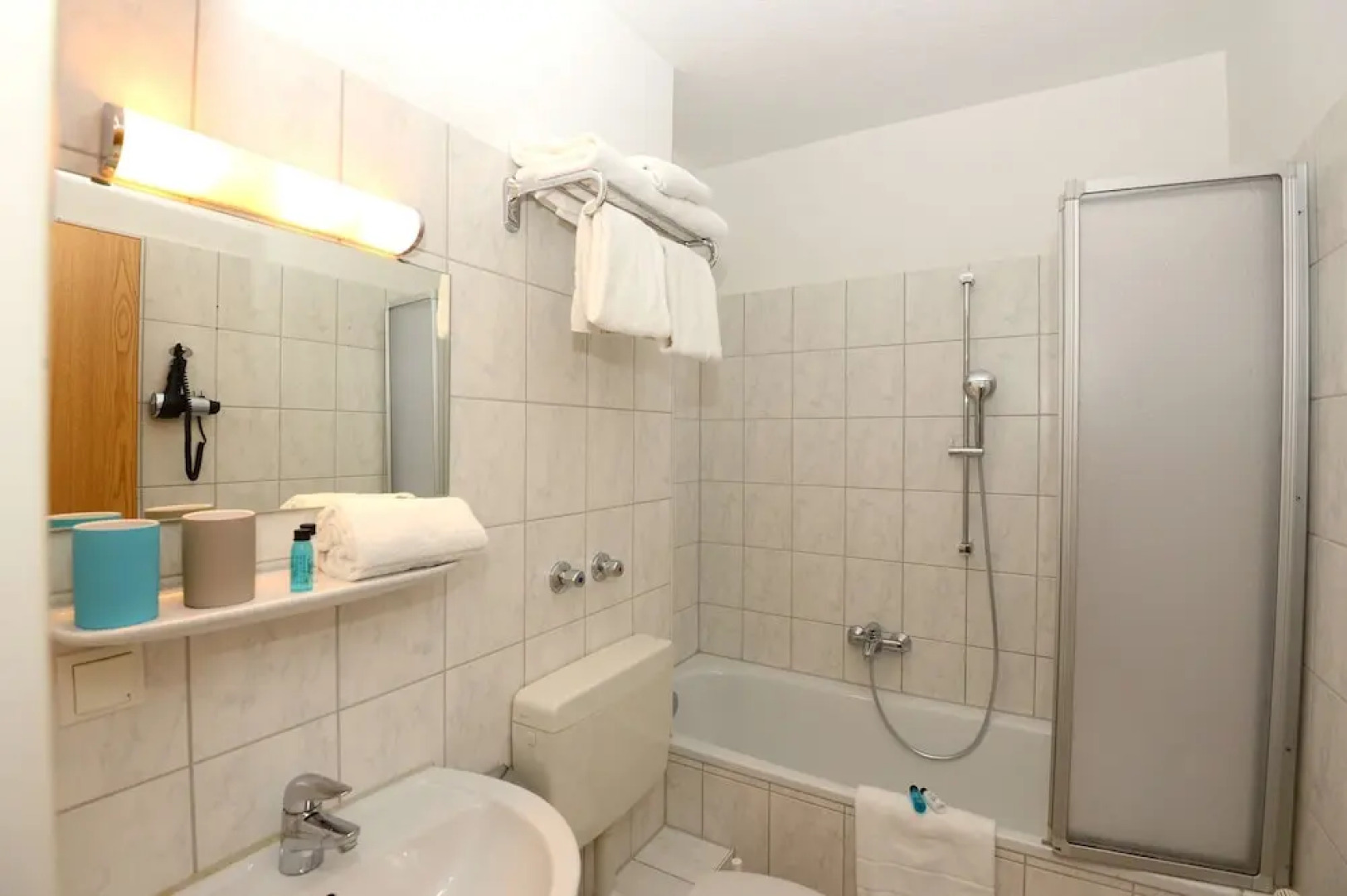 frederics Serviced Apartments