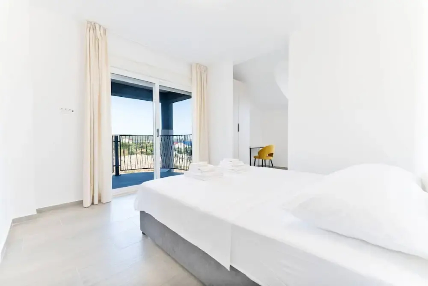 Luxury Living at Horizon Retreat